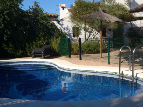 Гостиница Upscale Cottage in Andalusia with private terrace and pool  Вильдьануева Де Ла Консепсьон